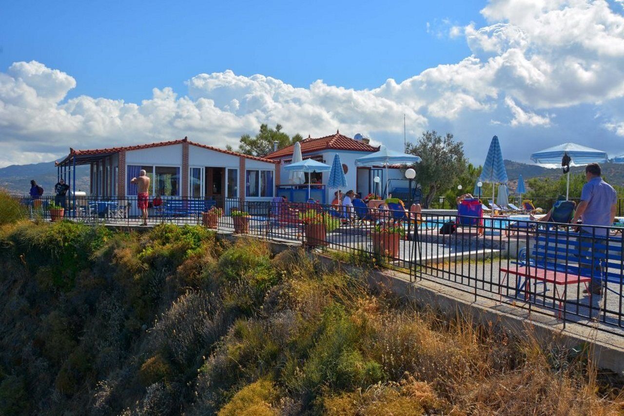 Aparthotel Anaxos Hill Exteriér fotografie